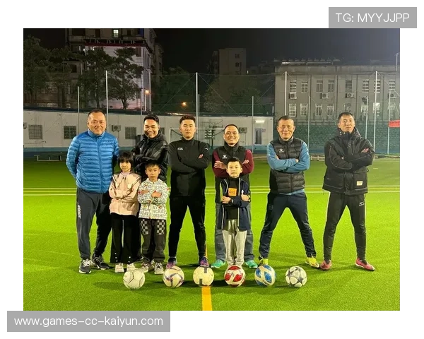 热刺与高校合作打造职业化教练培训项目:开启中国足球新篇章 热刺与高校合作打造职业化教练培训项目:开启中国足球新篇章