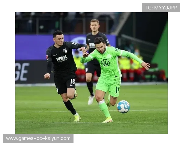 沃尔夫斯堡前场连环推进让对方难以为继 沃尔夫斯堡前场连环推进让对方难以为继