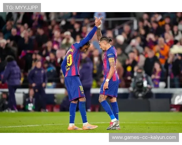 巴萨亚马尔内切爆射破网诺坎普彻底点燃